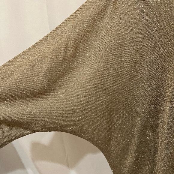 Michael Kors metallic gold sweater size S/M‎ - Picture 3 of 6